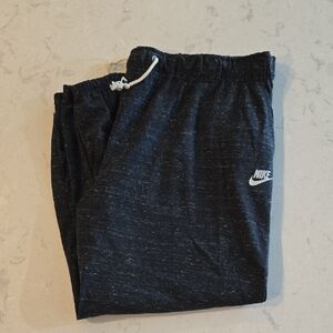 Women’s Nike Joggers – Dark Grey Heathered – Size 2X